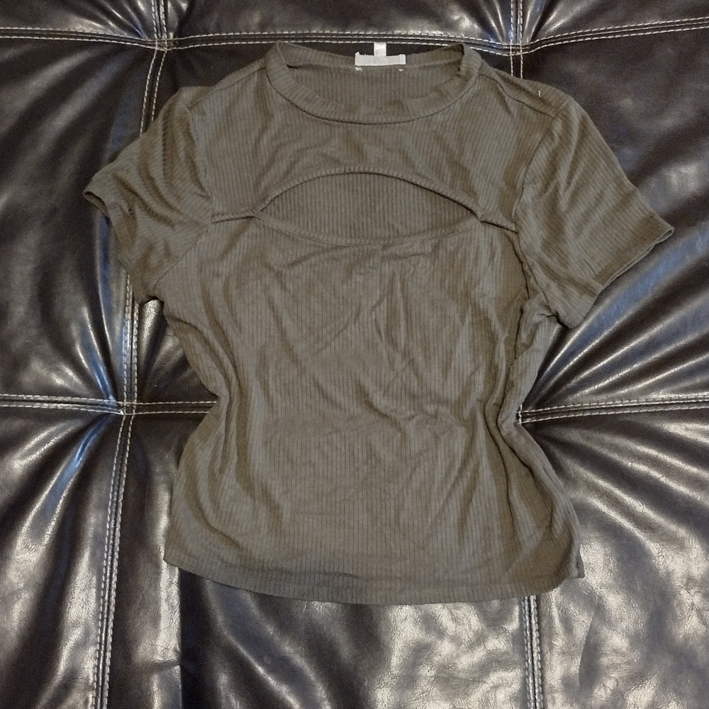 Cute deep olive green top